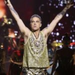 Robbie Williams live a Bologna per la prima data del tour europeo